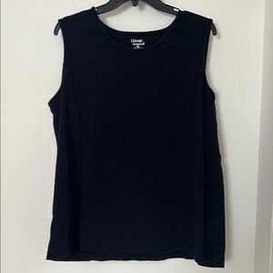 LIZ&ME Black Tank Top